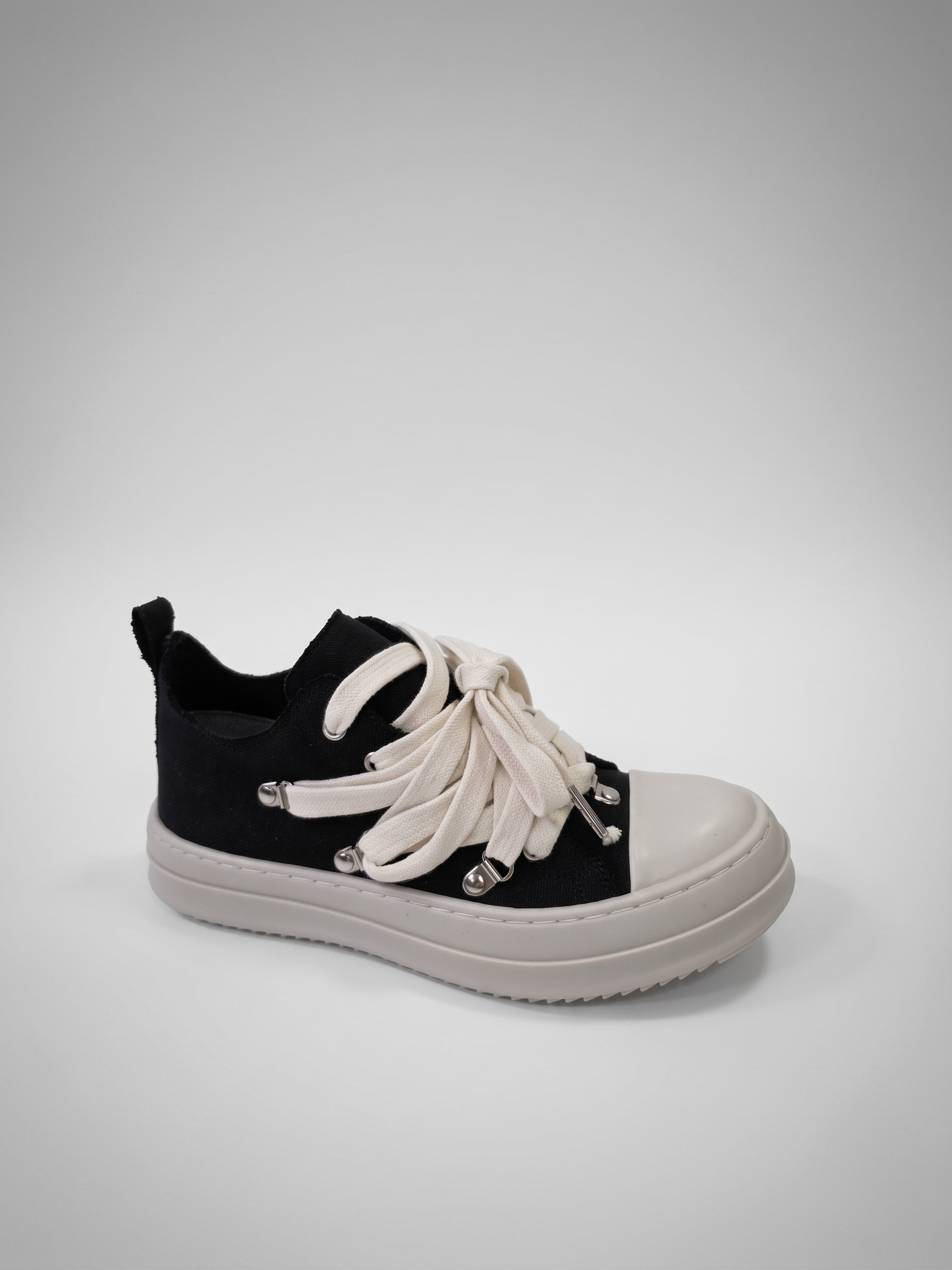 Le Ruban Black